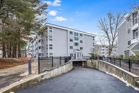 255 North Rd #241, Chelmsford, MA 01824