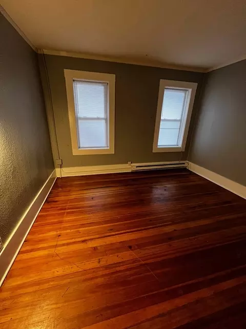 691 State St, Springfield, MA 01109 photo 11