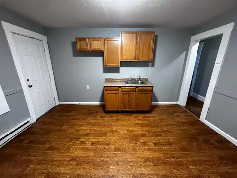 691 State St, Springfield, MA 01109 photo 6