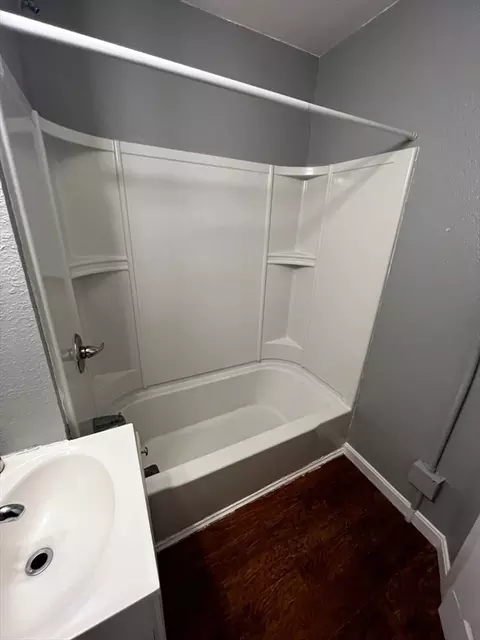 691 State St, Springfield, MA 01109 photo 15