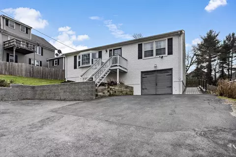 133 Mount Pleasant St, Fall River, MA 02720 photo 4