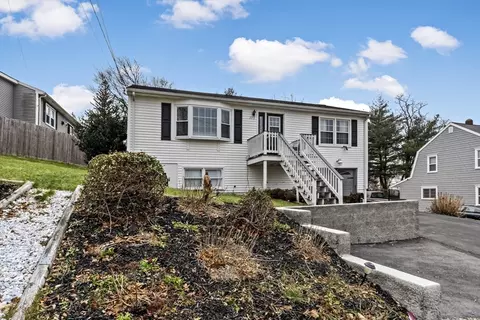 133 Mount Pleasant St, Fall River, MA 02720 photo 5
