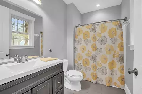 Bath - 3 Constitution Dr, Acton, MA 01720 photo 1 of 4