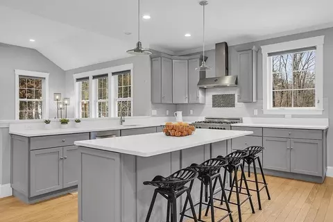 Kitchen - 3 Constitution Dr, Acton, MA 01720 photo 3 of 4