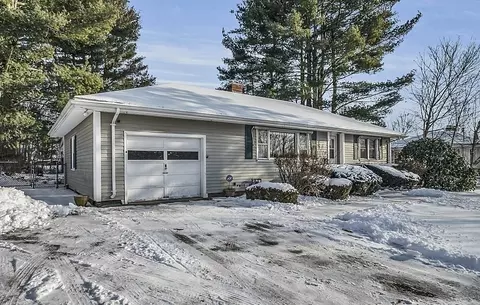 327 Lake St, Haverhill, MA 01832