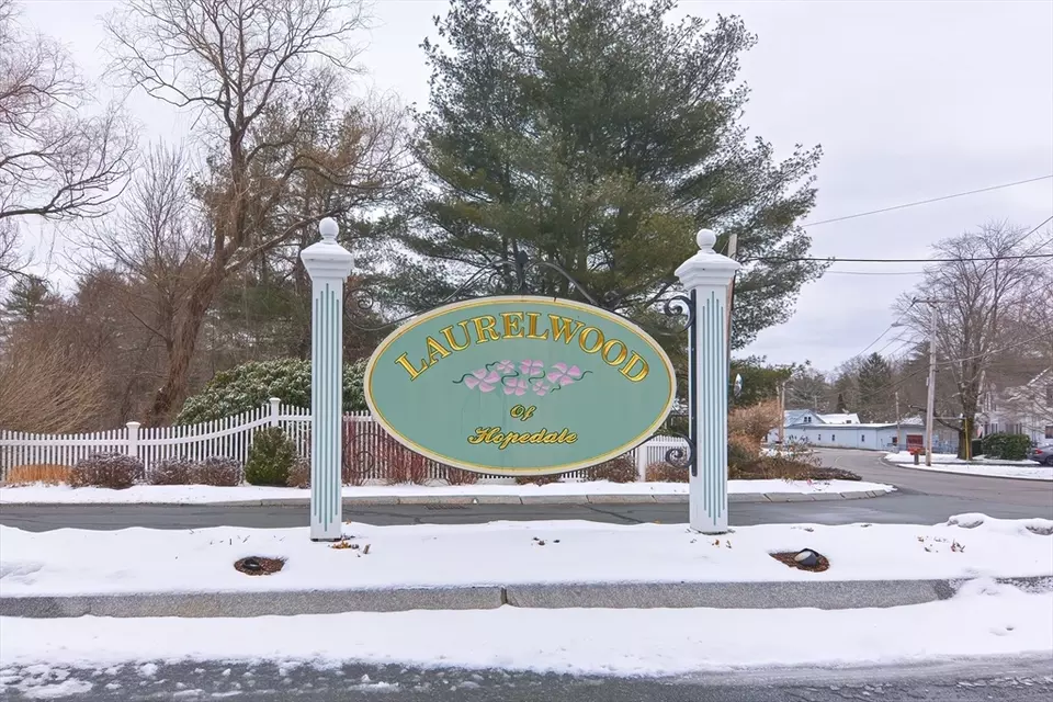6 Laurelwood Dr 6, Hopedale, MA 01747 26 Photos Movoto