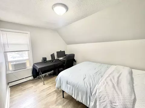 Bedroom - 59 Meadow St, Ludlow, MA 01056 photo 6 of 9