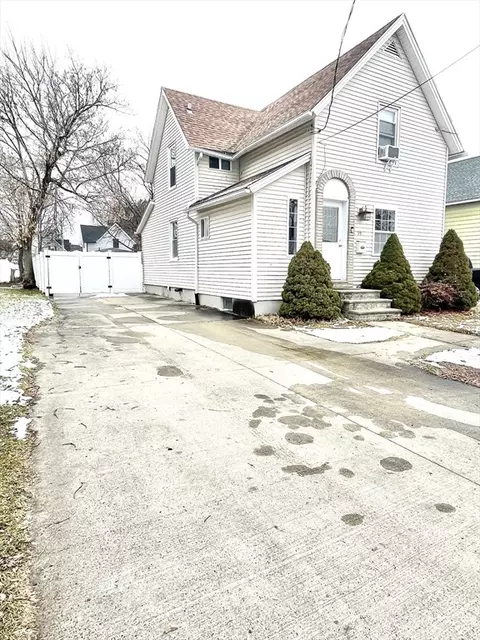 Exterior - 59 Meadow St, Ludlow, MA 01056 photo 3 of 6