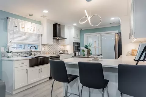 Kitchen - 12 Tower Ln, Bourne, MA 02532 photo 1 of 4