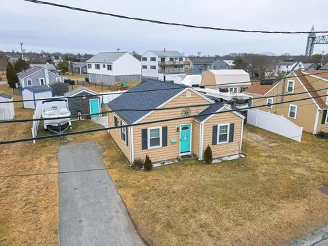 Exterior - 12 Tower Ln, Bourne, MA 02532 photo 6 of 6