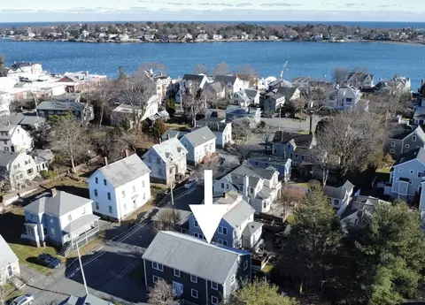 29 Central St #1, Marblehead, MA 01945