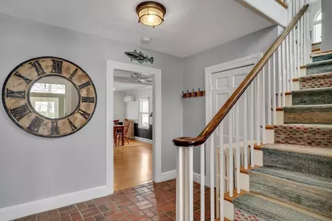 Entry Way - 28 Bancroft Rd, Wellesley, MA 02481 photo 2 of 3