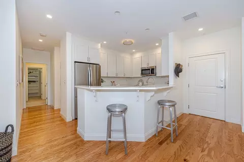 16 Taylor Dr #2003, Reading, MA 01867 photo 8