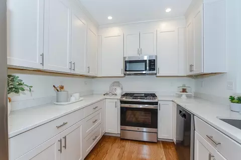 16 Taylor Dr #2003, Reading, MA 01867 photo 9