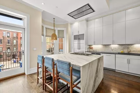 211 W Canton St #1, Boston, MA 02116