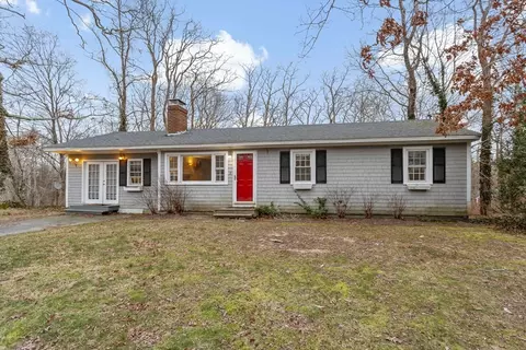 2 Bearse St, Sandwich, MA 02563