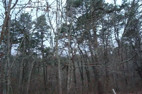 153 Oakmont Dr, Barnstable, MA 02675