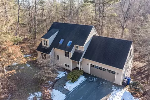 642 N Farms Rd, Northampton, MA 01062
