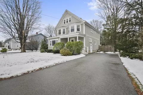 88 Locust St, Danvers, MA 01923
