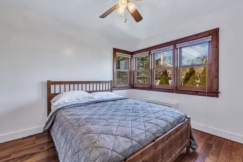 Bedroom - 185 Gosnold St, Barnstable, MA 02601 photo 2 of 3