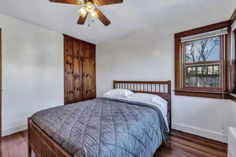 Bedroom - 185 Gosnold St, Barnstable, MA 02601 photo 3 of 3