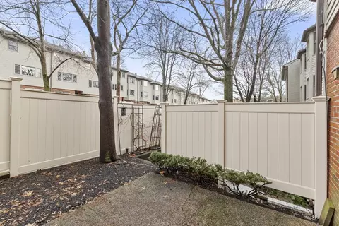 113 Beaconsfield Rd #113, Brookline, MA 02445 photo 20