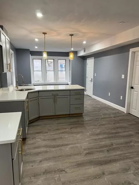 27 Wilcox St, Fall River, MA 02724 photo 7