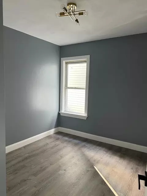 27 Wilcox St, Fall River, MA 02724 photo 26