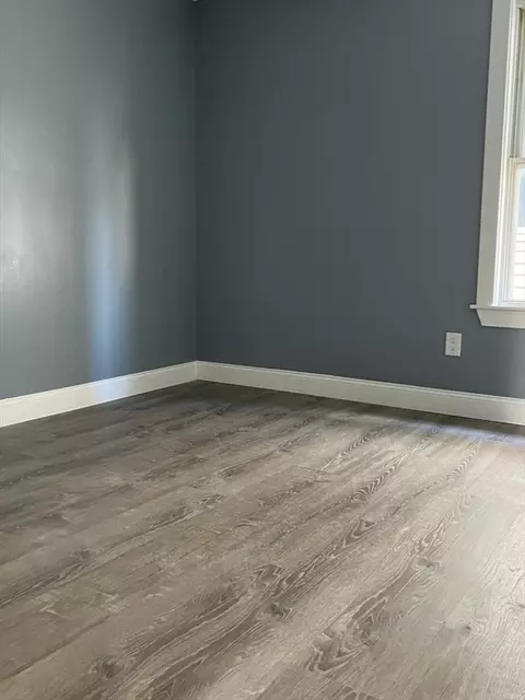 27 Wilcox St, Fall River, MA 02724 photo 27