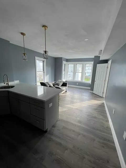 27 Wilcox St, Fall River, MA 02724 photo 23