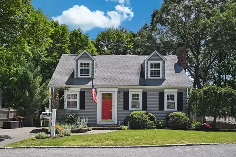 43 Wingate, Weymouth, MA 02189