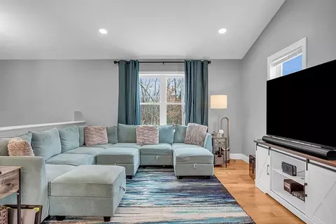 Living - 673 E Main St, Orange, MA 01364 photo 1 of 4