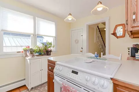 Kitchen - 541 Washington St, Gloucester, MA 01930 photo 1 of 7