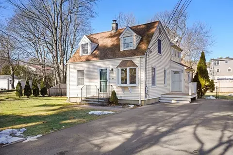 Exterior - 10 Audrea Rd, Framingham, MA 01701 photo 2 of 5