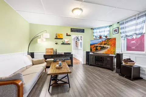 25 Elm St #1, Gloucester, MA 01930 photo 15