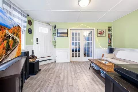 25 Elm St #1, Gloucester, MA 01930 photo 16