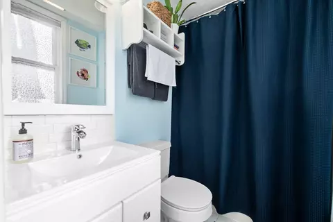 25 Elm St #1, Gloucester, MA 01930 photo 11