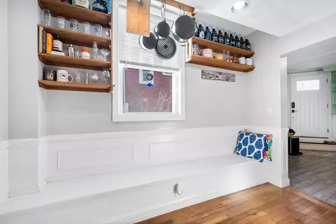 25 Elm St #1, Gloucester, MA 01930 photo 9