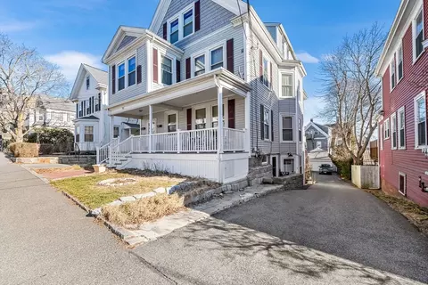 25 Elm St #1, Gloucester, MA 01930 photo 27