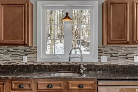 535 Clark St, Gardner, MA 01440 photo 8