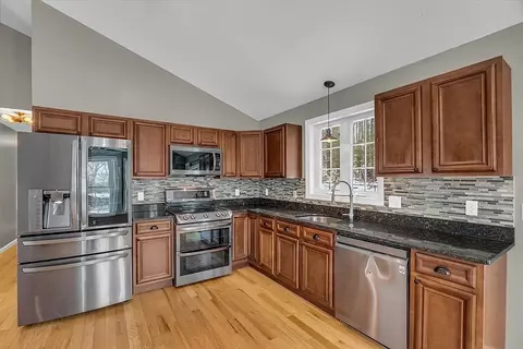 535 Clark St, Gardner, MA 01440 photo 9