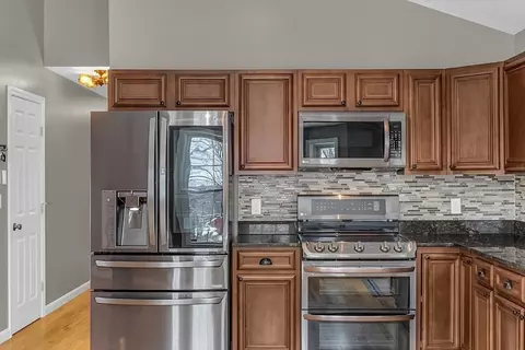 535 Clark St, Gardner, MA 01440 photo 7