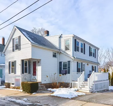 18 Swan St, Beverly, MA 01915 photo 2
