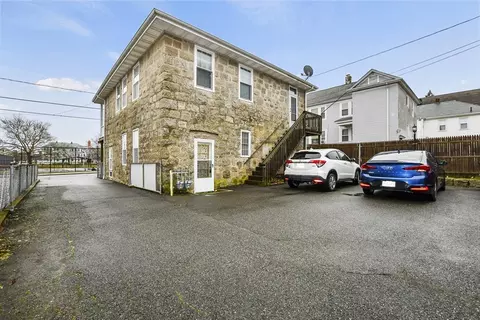 Exterior - 138 Beattie St #2, Fall River, MA 02723 photo 4 of 4