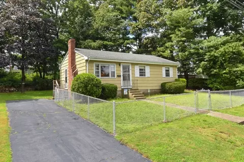 Exterior - 95 Ashcroft St, Dedham, MA 02026 photo 6 of 6