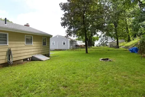 Exterior - 95 Ashcroft St, Dedham, MA 02026 photo 3 of 6