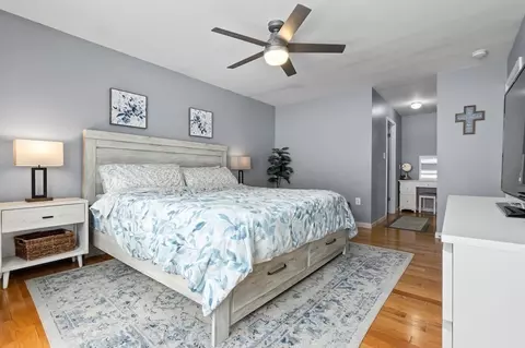 Bedroom - 39 Beverly Dr, Georgetown, MA 01833 photo 1 of 7