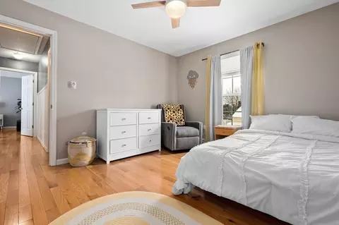 Bedroom - 39 Beverly Dr, Georgetown, MA 01833 photo 4 of 7