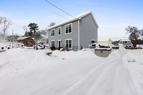 Exterior - 39 Beverly Dr, Georgetown, MA 01833 photo 2 of 5