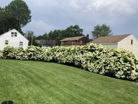 Exterior - 39 Beverly Dr, Georgetown, MA 01833 photo 5 of 5